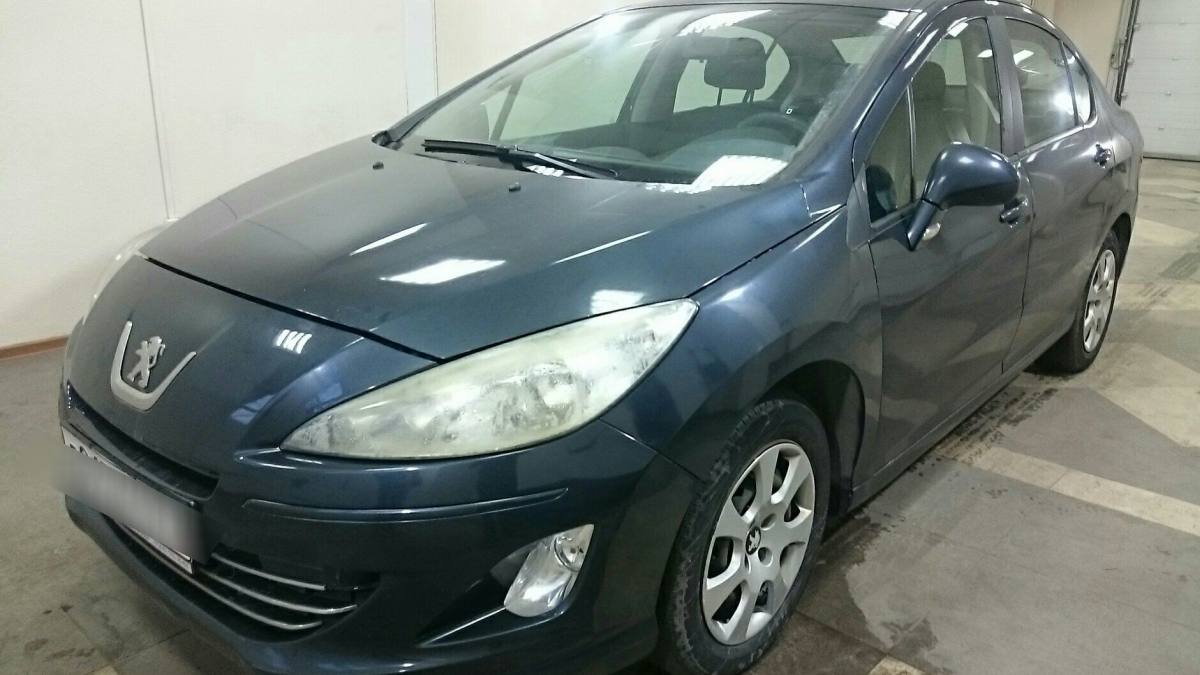 Peugeot 408