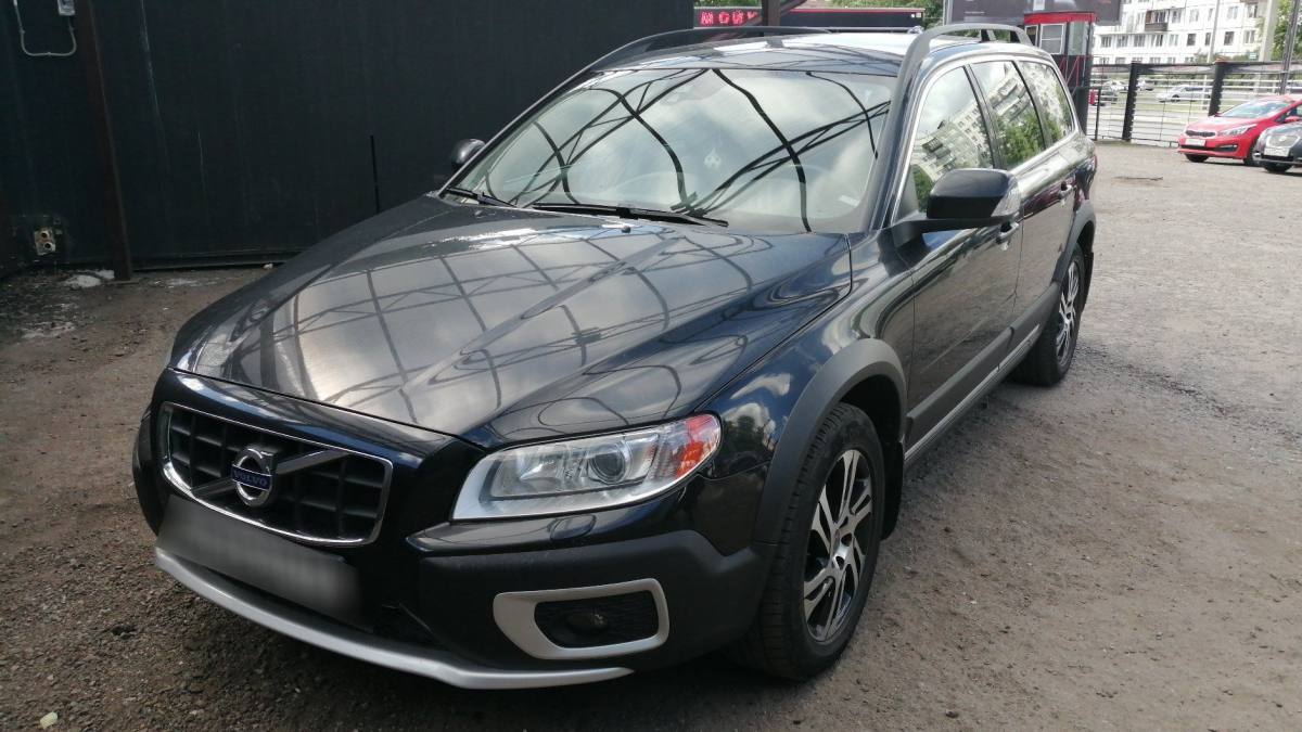 Volvo XC70 II 2.4d AT (163 л.с.) 4WD [2012]
