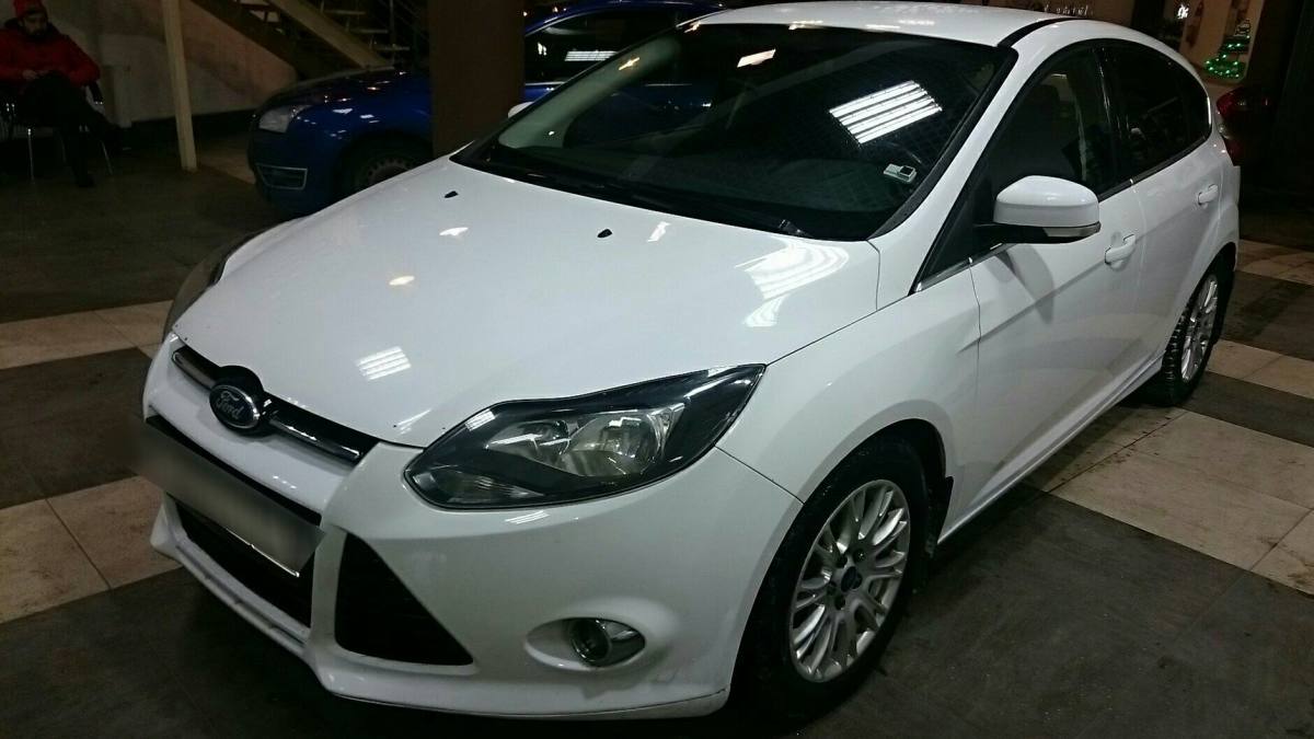Ford Focus III 1.6 AT (125 л.с.) [2011]