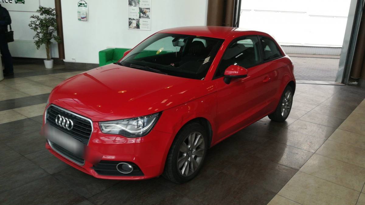 Audi A1 I