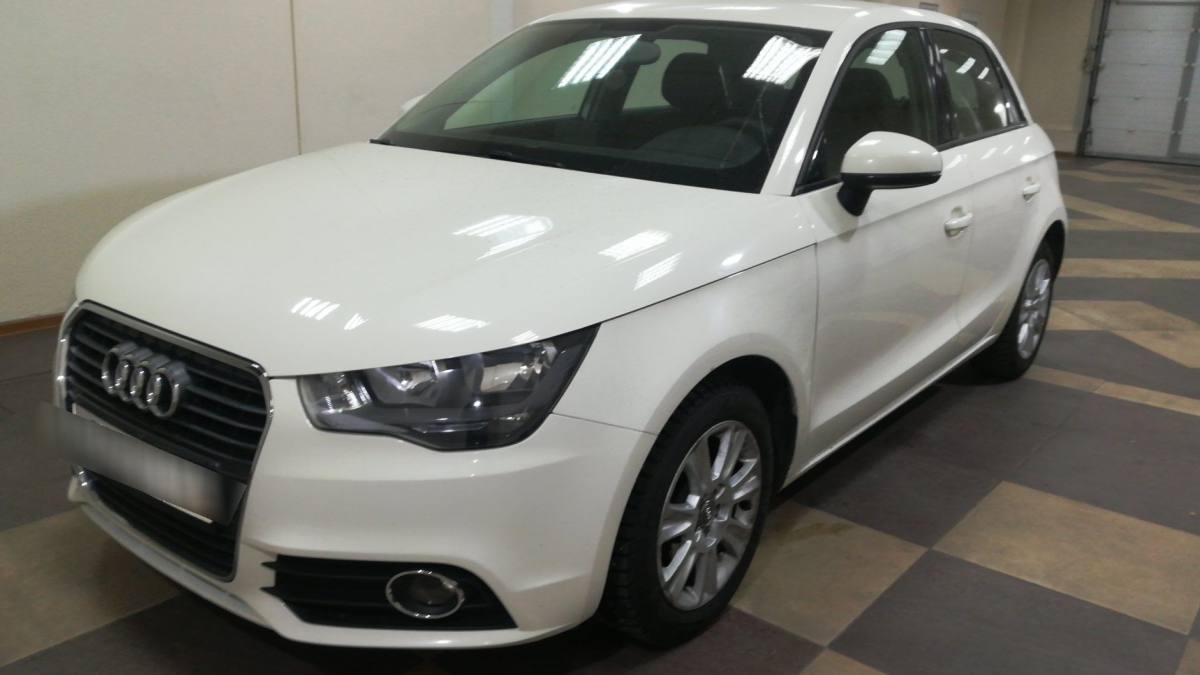Audi A1 I