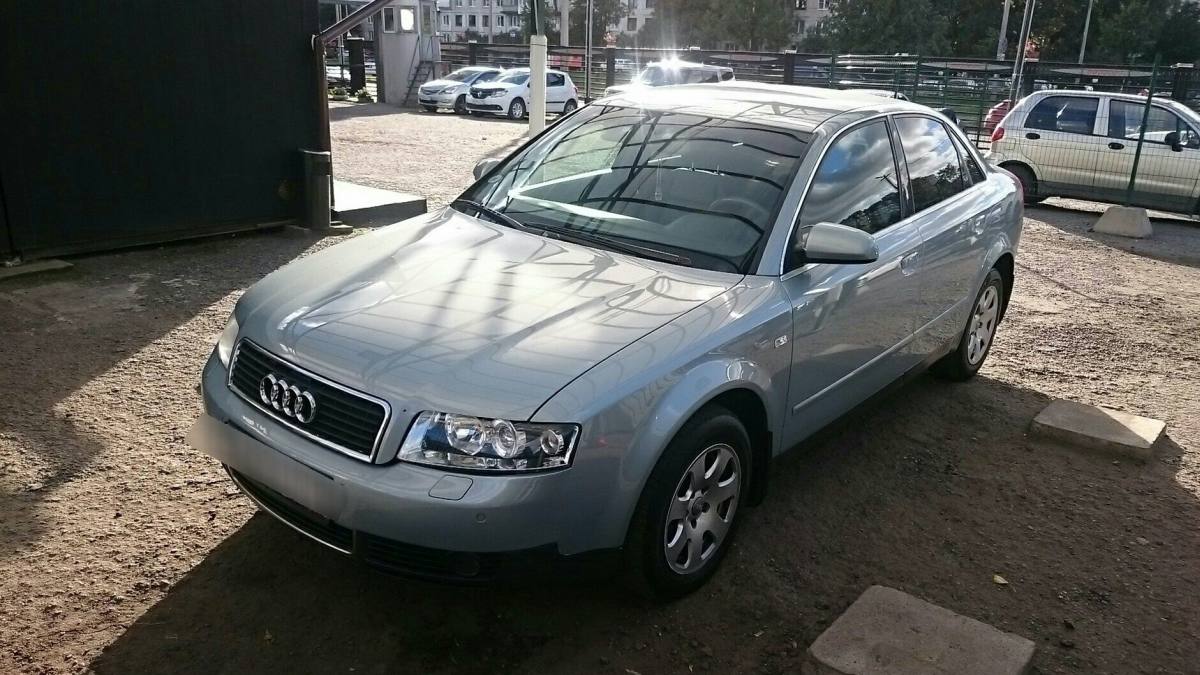 Audi A4 II (B6)