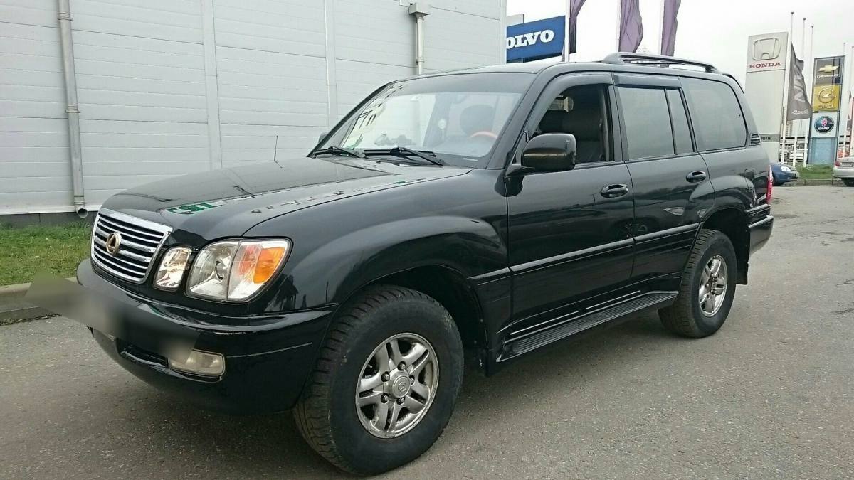 Lexus LX II