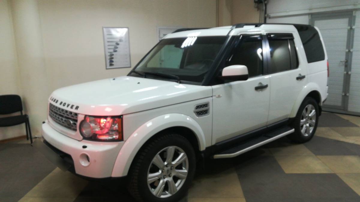 Land Rover Discovery IV 3.0d AT (249 л.с.) 4WD [2013]