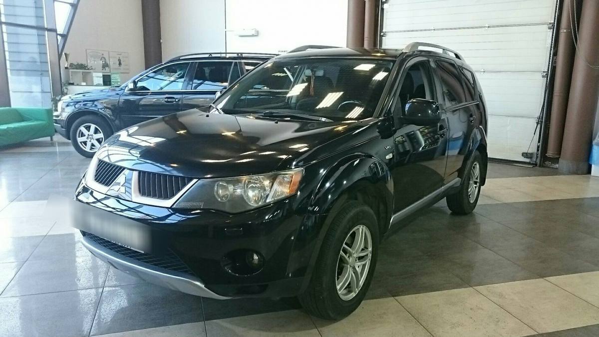 Mitsubishi Outlander II