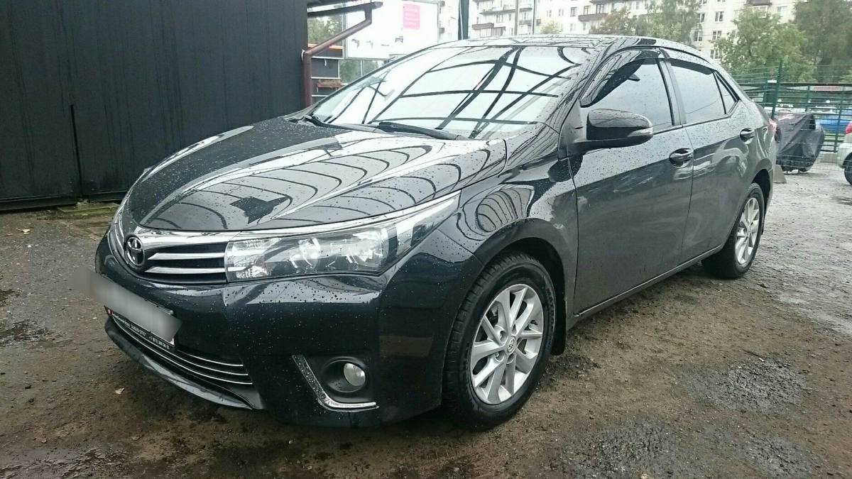 Toyota Corolla XI (E160, E170)