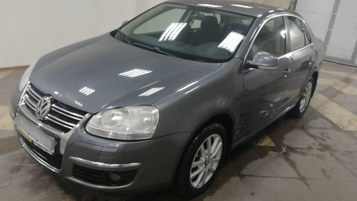 Volkswagen Jetta V