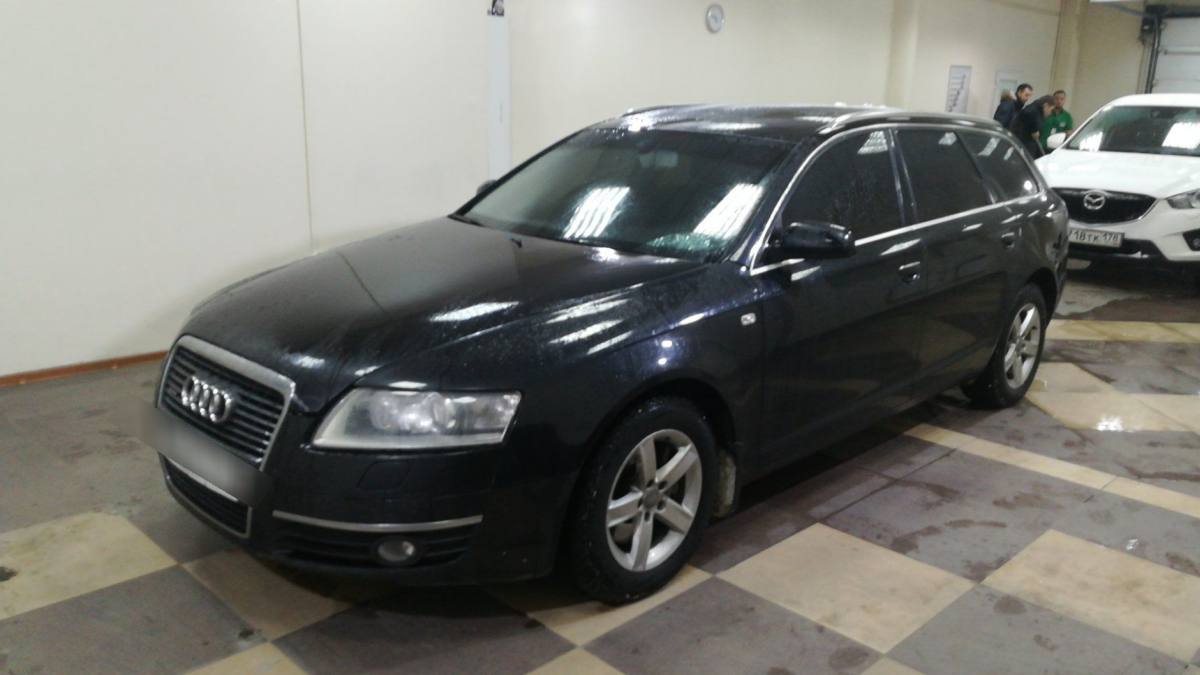 Audi A6 III (C6)